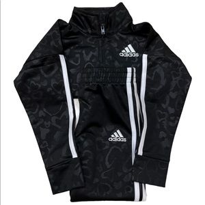 Adidas Adicolor SST Track Suit w/ Embossed Black Hearts Girls 3T LIKE NEW 🖤🖤🖤